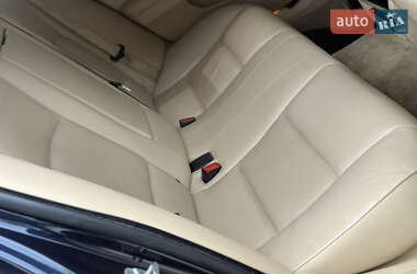 Седан BMW 5 Series 2012 в 