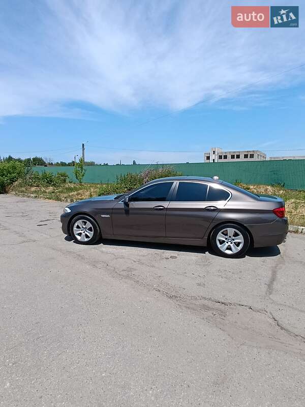 Седан BMW 5 Series 2013 в Ивано-Франковске