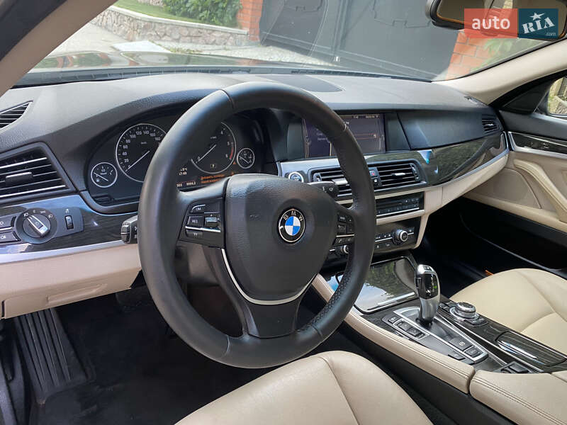 Універсал BMW 5 Series 2011 в Харкові
