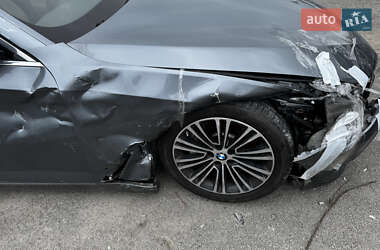 Седан BMW 5 Series 2018 в 