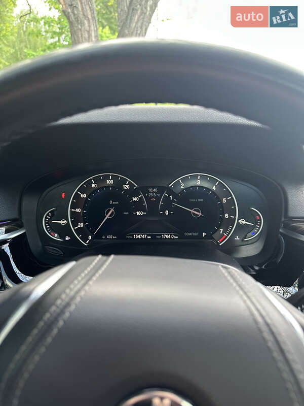 Седан BMW 5 Series 2017 в Киеве