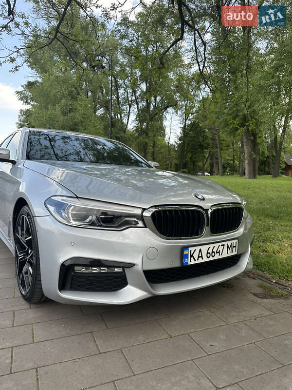 Седан BMW 5 Series 2017 в Киеве