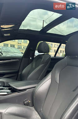 Универсал BMW 5 Series 2017 в 