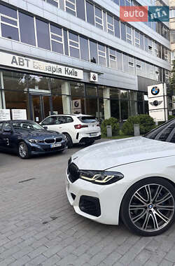 Седан BMW 5 Series 2017 в Киеве