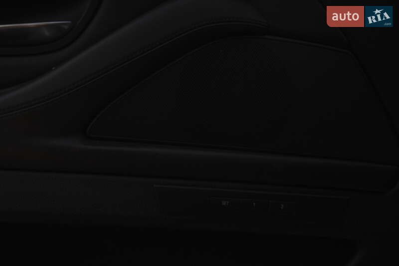 Седан BMW 5 Series 2016 в Ременеві