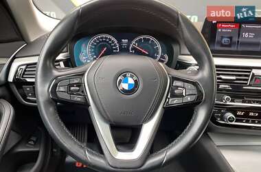 Седан BMW 5 Series 2017 в 