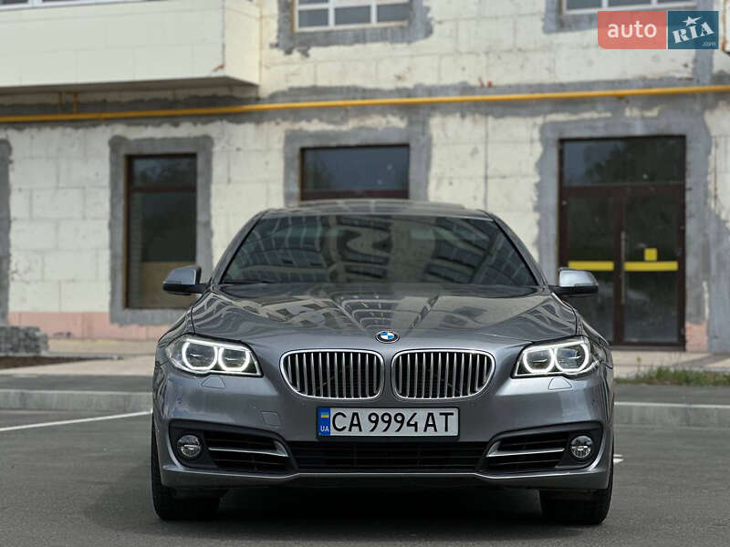 Седан BMW 5 Series 2015 в Киеве