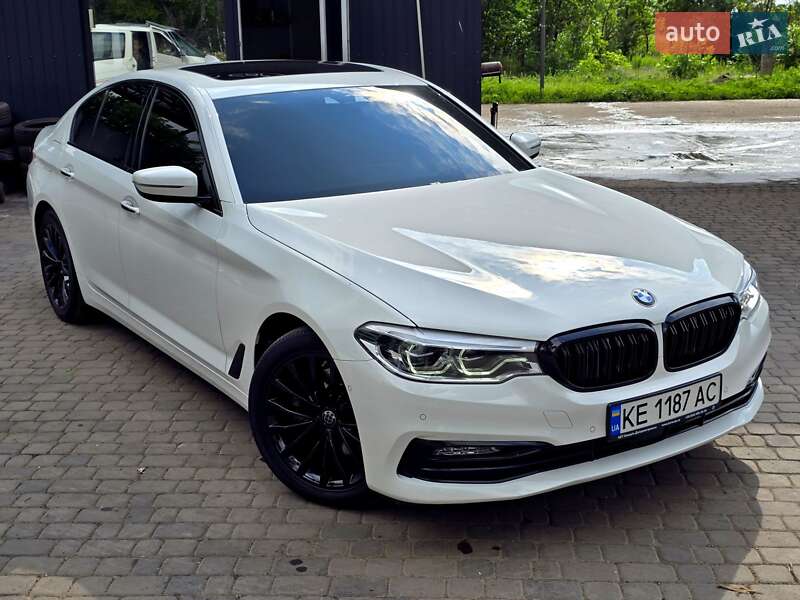 Седан BMW 5 Series 2018 в Києві