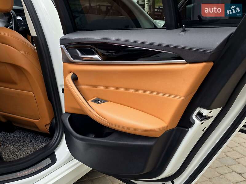 Седан BMW 5 Series 2018 в Києві