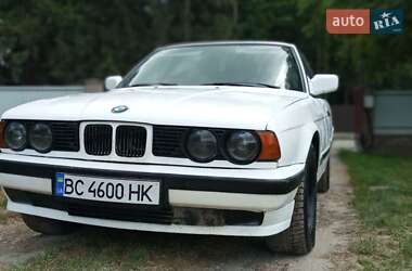 Седан BMW 5 Series 1988 в Борщеві