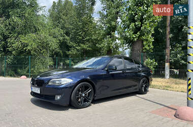 Седан BMW 5 Series 2013 в 