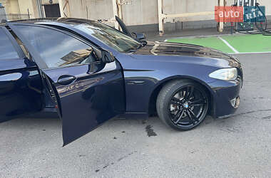 Седан BMW 5 Series 2013 в 
