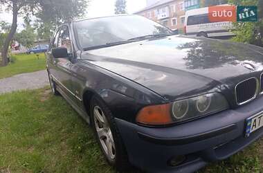 Седан BMW 5 Series 1998 в Звягелі