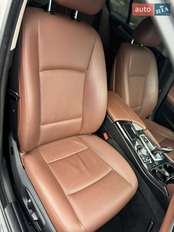 Седан BMW 5 Series 2016 в Киеве