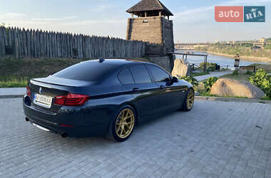 Седан BMW 5 Series 2010 в Запоріжжі