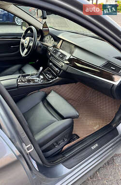 Седан BMW 5 Series 2010 в 