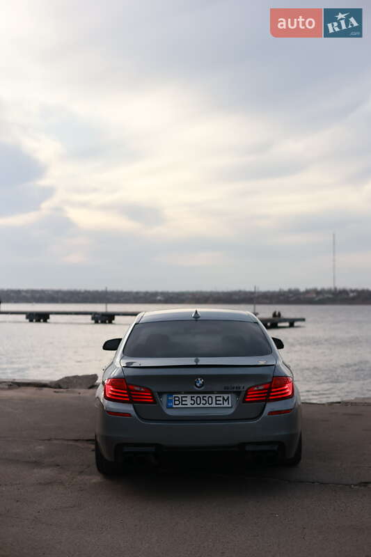 Седан BMW 5 Series 2014 в Николаеве