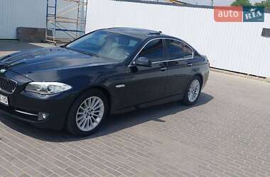 Седан BMW 5 Series 2012 в  фото 11 Седан BMW 5 Series 2012 в