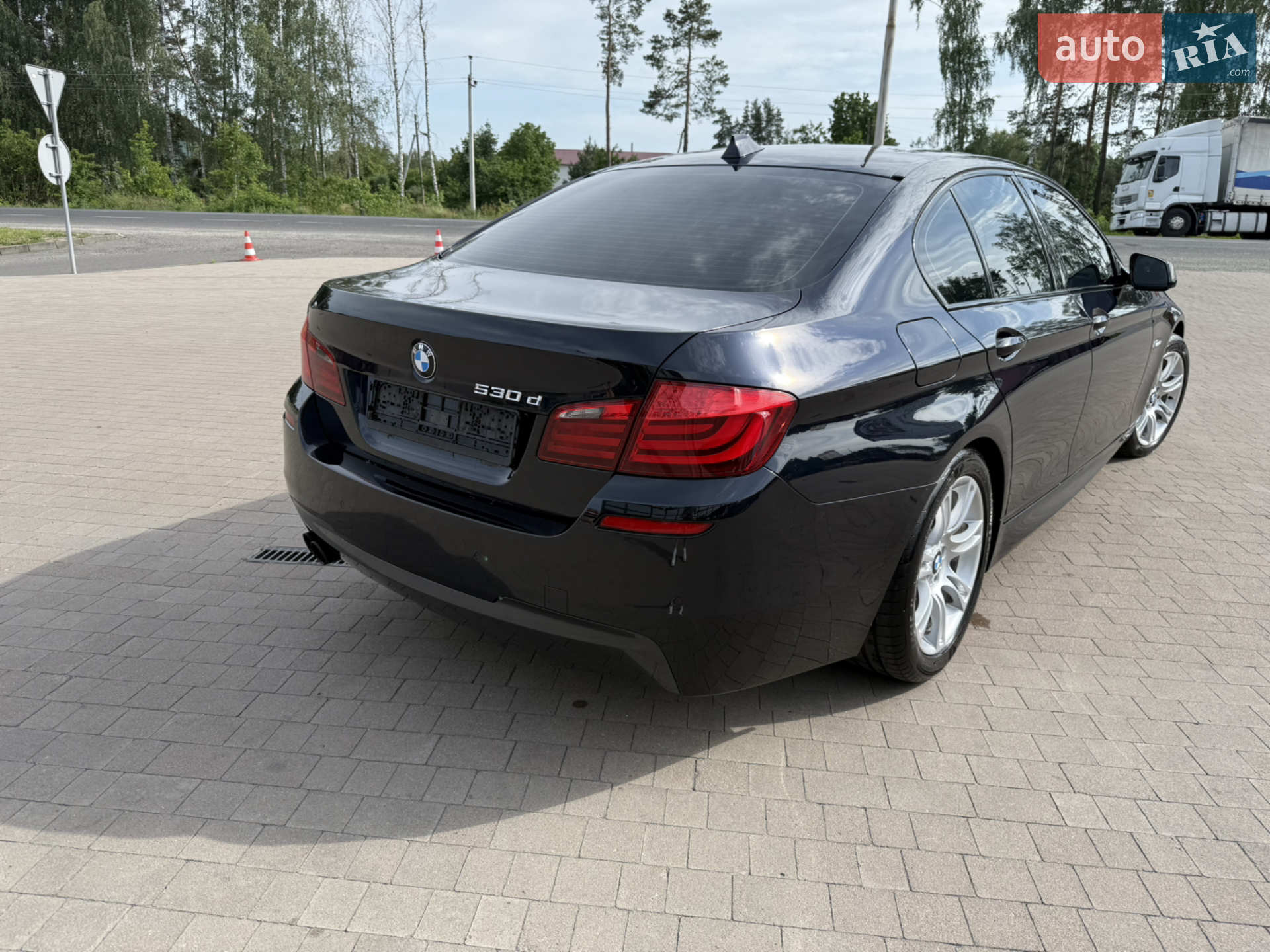 2011 BMW 5er - мініатюра 7