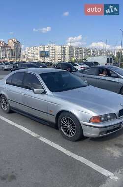 Седан BMW 5 Series 1996 в Києві