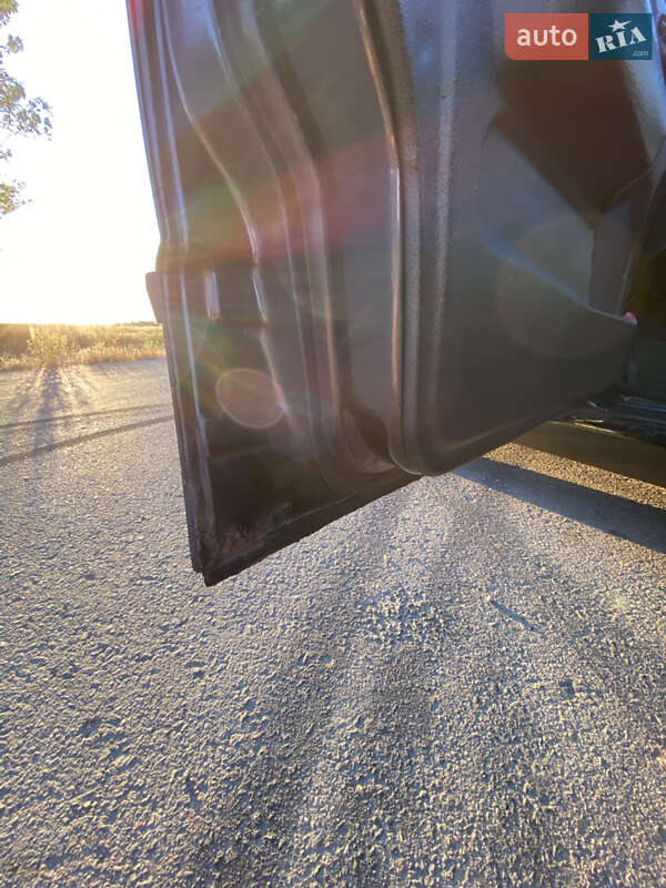 Седан BMW 5 Series 1993 в Овідіополі фото 17 Седан BMW 5 Series 1993 в Овідіополі