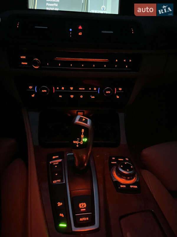 Седан BMW 5 Series 2011 в Дніпрі