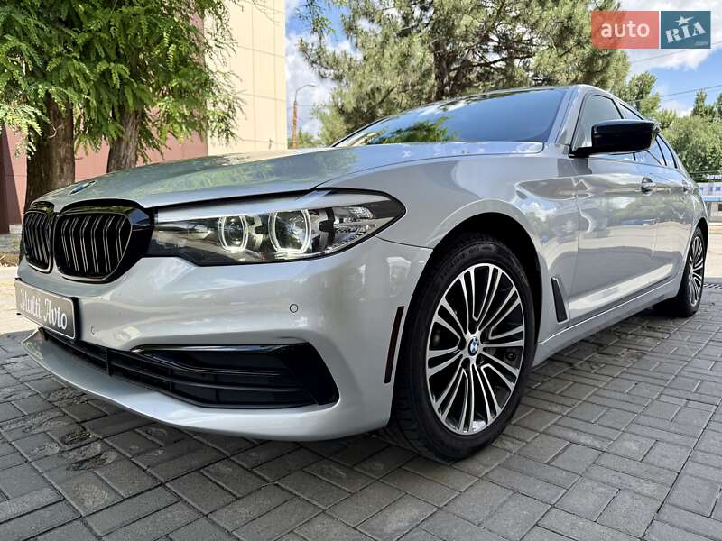Седан BMW 5 Series 2019 в Днепре