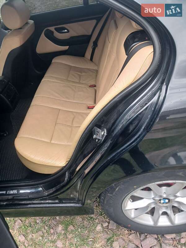 Седан BMW 5 Series 2003 в Клесовому фото 14 Седан BMW 5 Series 2003 в Клесовому