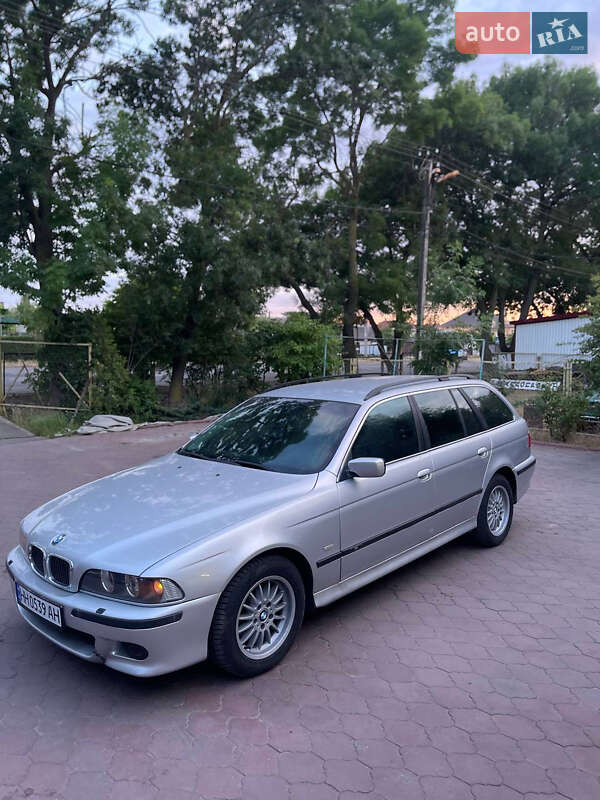 BMW 5 Series 1998