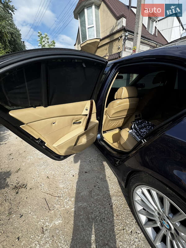 Седан BMW 5 Series 2006 в Запоріжжі