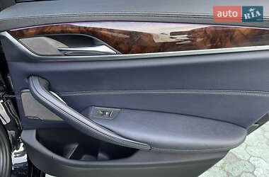Седан BMW 5 Series 2017 в 