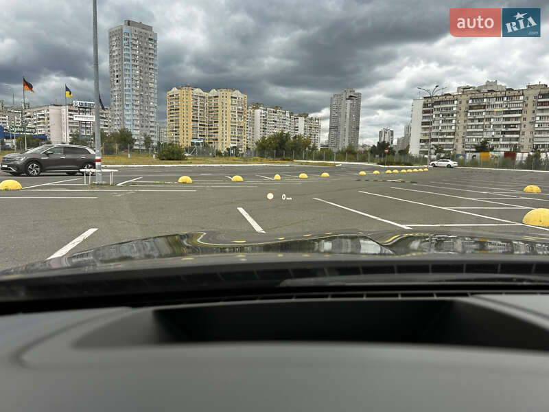 Седан BMW 5 Series 2014 в Києві