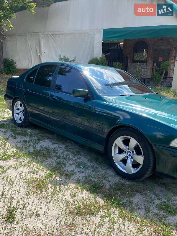 Седан BMW 5 Series 1999 в Мерефа