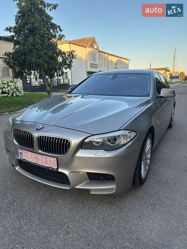 Седан BMW 5 Series 2012 в Золотоноше