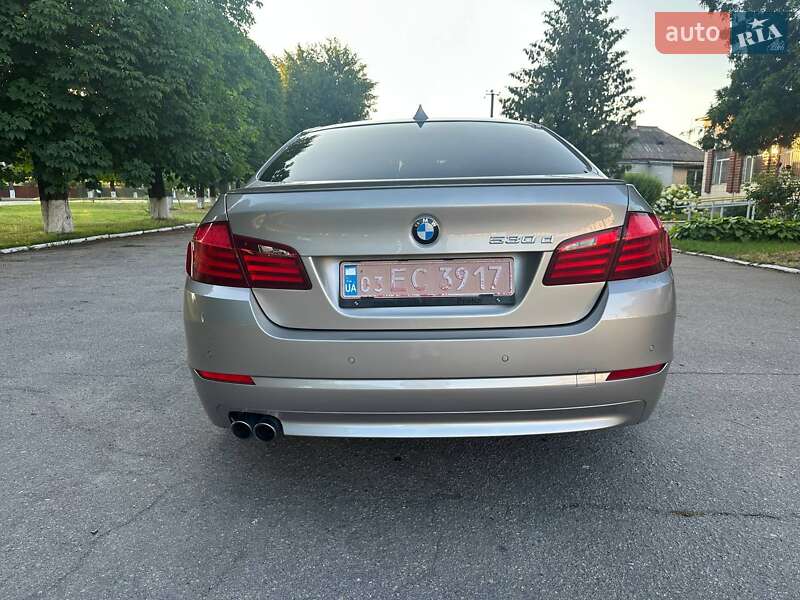 Седан BMW 5 Series 2012 в Золотоноше