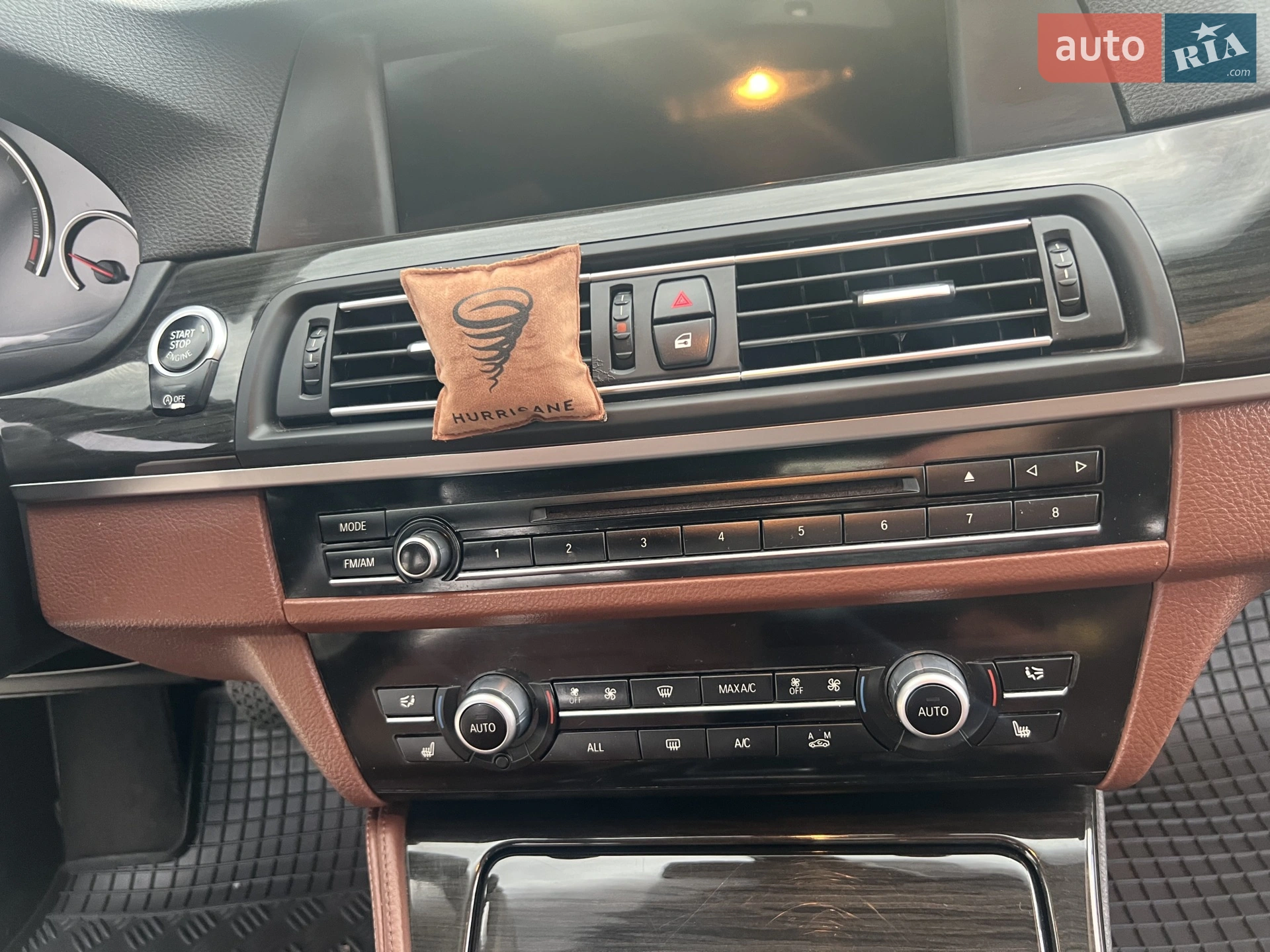2013 BMW 5er - мініатюра 14