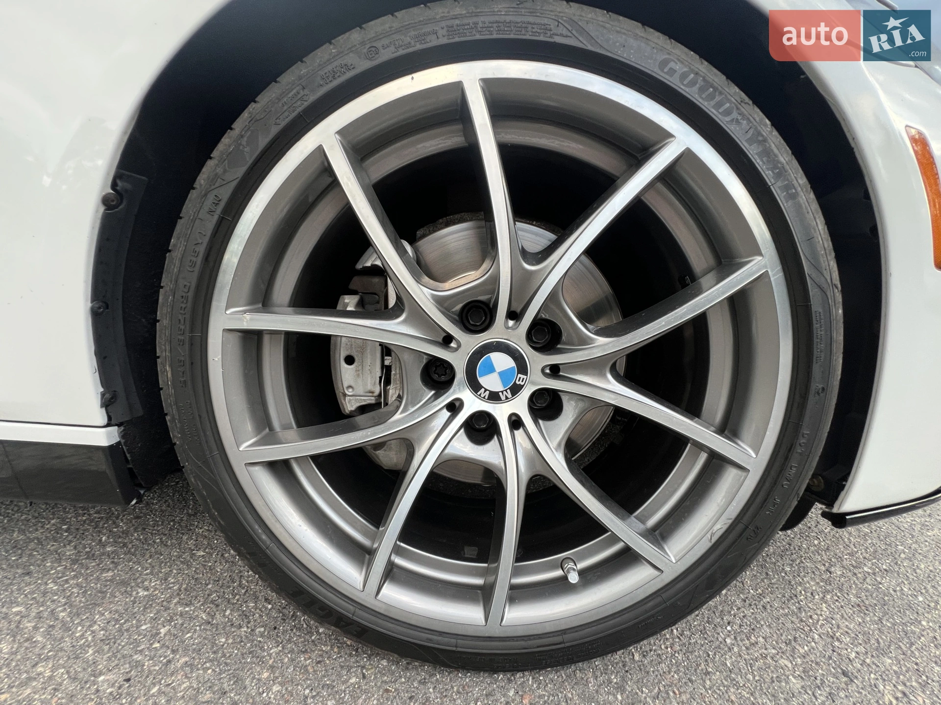 2013 BMW 5er - мініатюра 23