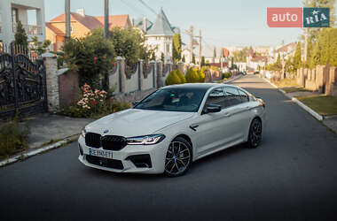 Седан BMW 5 Series 2019 в Черновцах