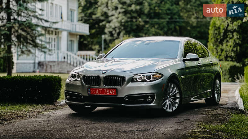 Седан BMW 5 Series 2015 в 