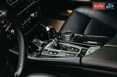Седан BMW 5 Series 2015 в 
