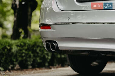 Седан BMW 5 Series 2015 в 