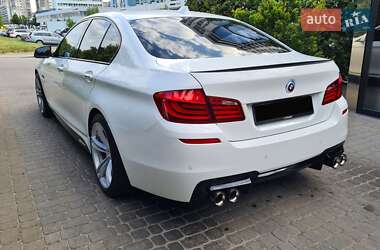 Седан BMW 5 Series 2011 в 