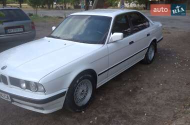 Седан BMW 5 Series 1988 в Запоріжжі