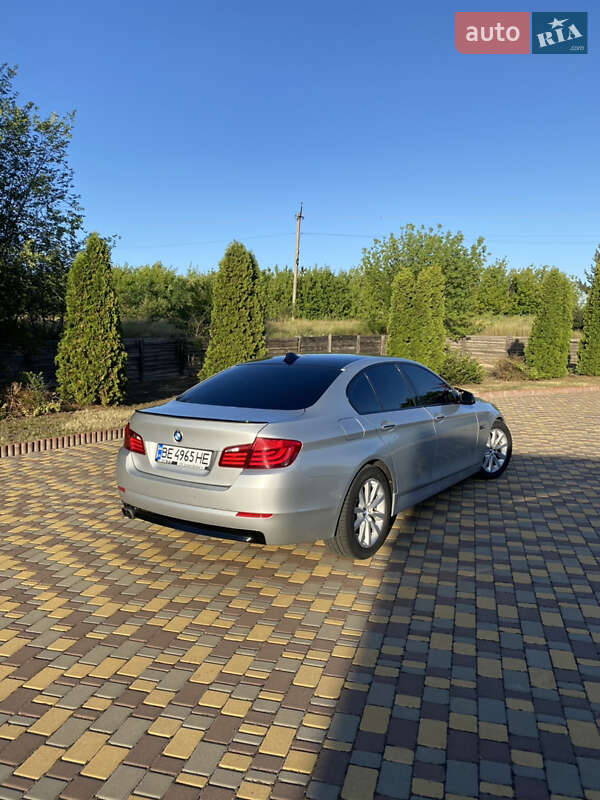 Седан BMW 5 Series 2011 в Южноукраїнську