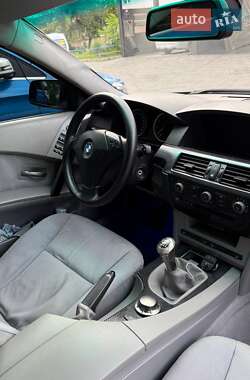 Седан BMW 5 Series 2003 в Тернополі
