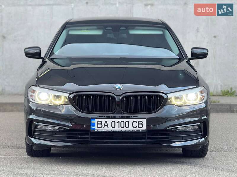 Седан BMW 5 Series 2017 в Києві