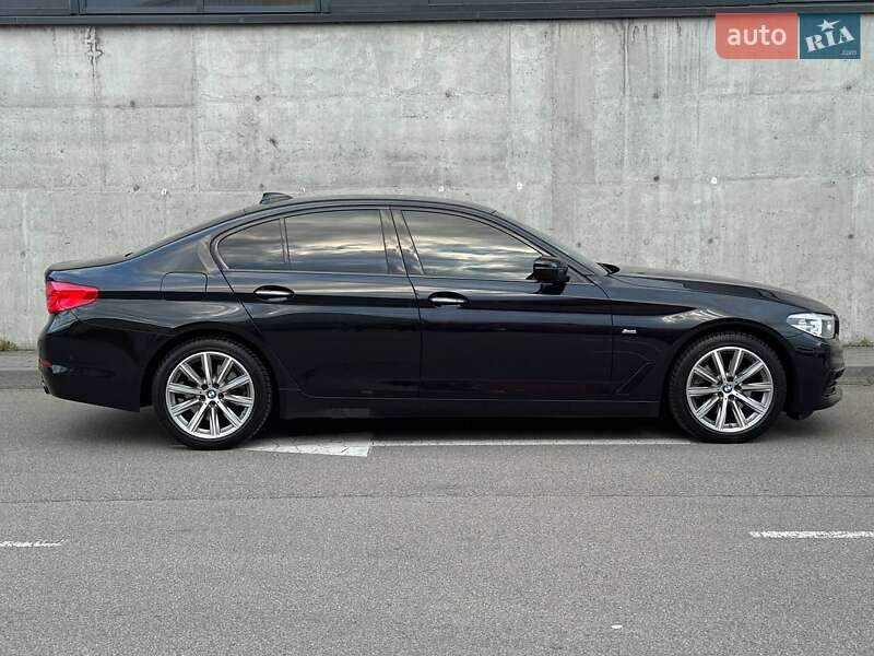 Седан BMW 5 Series 2017 в Києві