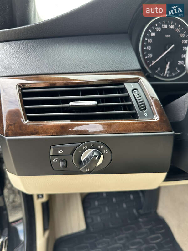 Седан BMW 5 Series 2009 в Івано-Франківську