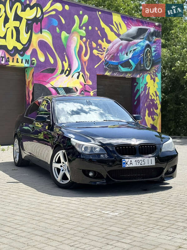 BMW 5 Series 2003