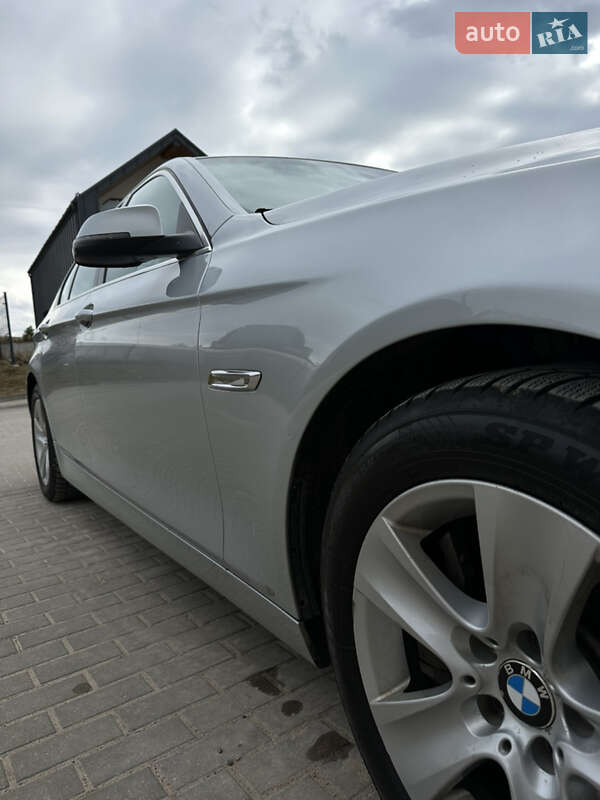 Седан BMW 5 Series 2016 в Виннице